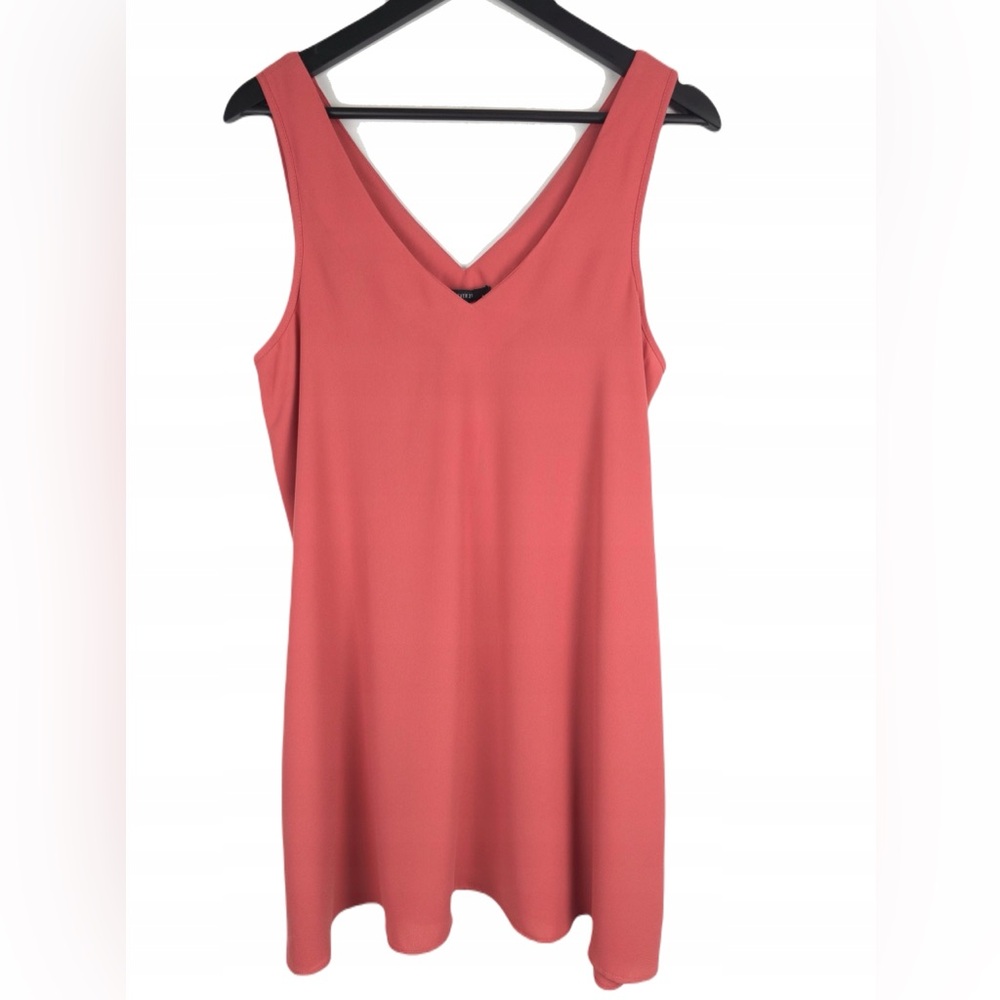 Forever 21 V-Neck Coral Pink Dress | Wedding Cocktail Attire